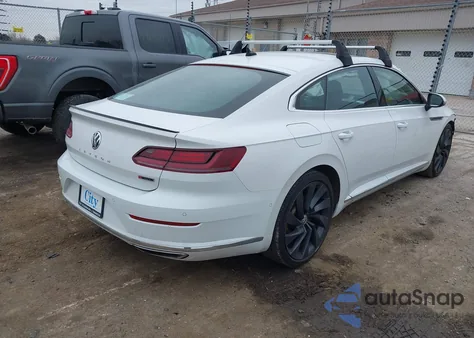 2020 Volkswagen Arteon 2.0T Sel Premium R-Line z USA, uszkodzony, nr VIN WVWTR7AN7LE016015